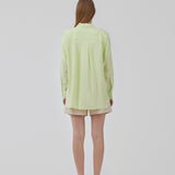 Easy-fitting shirt in bright green with a relaxed fit in an EcoVero viscose blend. ChristopherMD shirt has a collar, long sleeves with cuff. Button closure in front.
