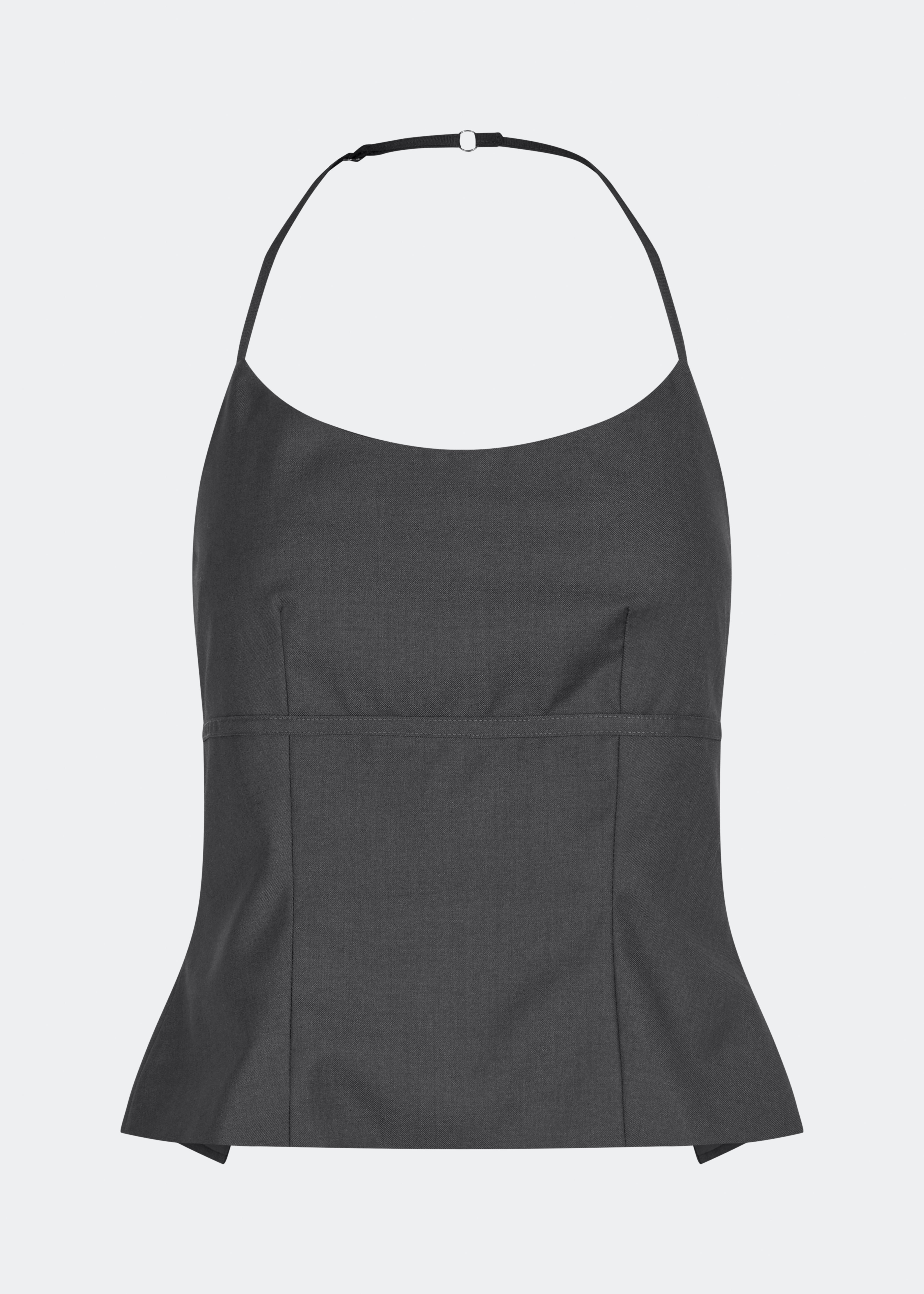 Elegant halterneck top with a modern look. Cirkelinemd top is made from 80% recycled polyester and designed with a flattering fit, a halterneck neckline, and a striking open back with adjustable straps. The feminine silhouette makes it perfect for both special occasions and elevated everyday styling.