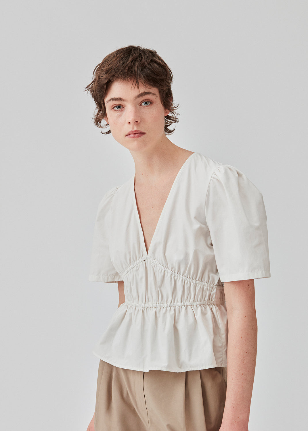 Blouse Mix with Puffy Sleeves | Off White Blouse Mix with Puffy Sleeves | Off White