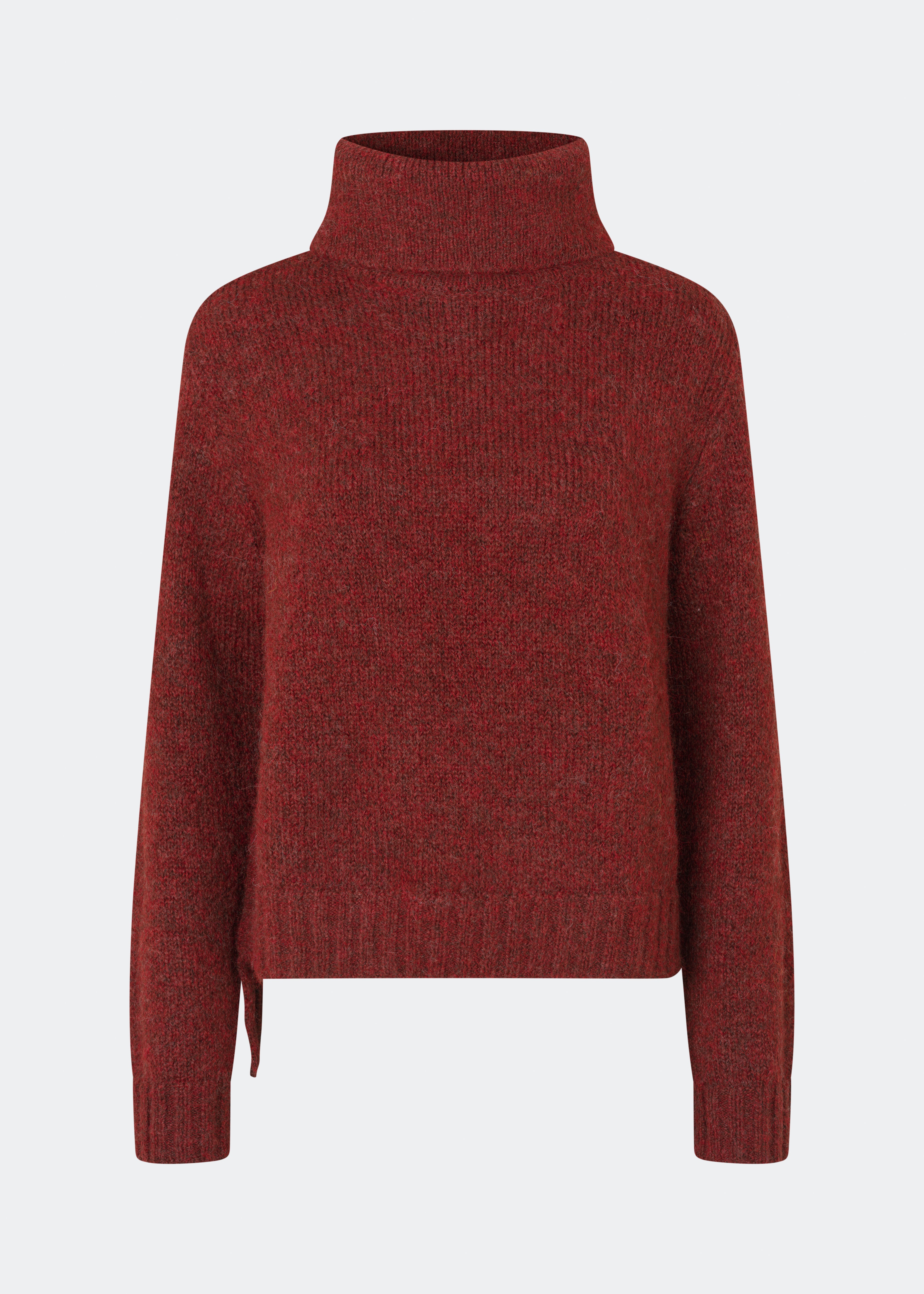 The Dictemd Rollneck is a soft knit sweater featuring a high roll neck and a relaxed fit. Ribbed trims and a subtle side slit add a modern touch, while the melange knit provides warmth and texture. A versatile wardrobe staple, perfect worn on its own or layered under seasonal jackets and coats.