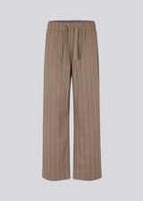 FiaMD pants have a loose fit in a linen mix with vertical stripes. The pants have an elasticated waist with tiebelt and side pockets. 