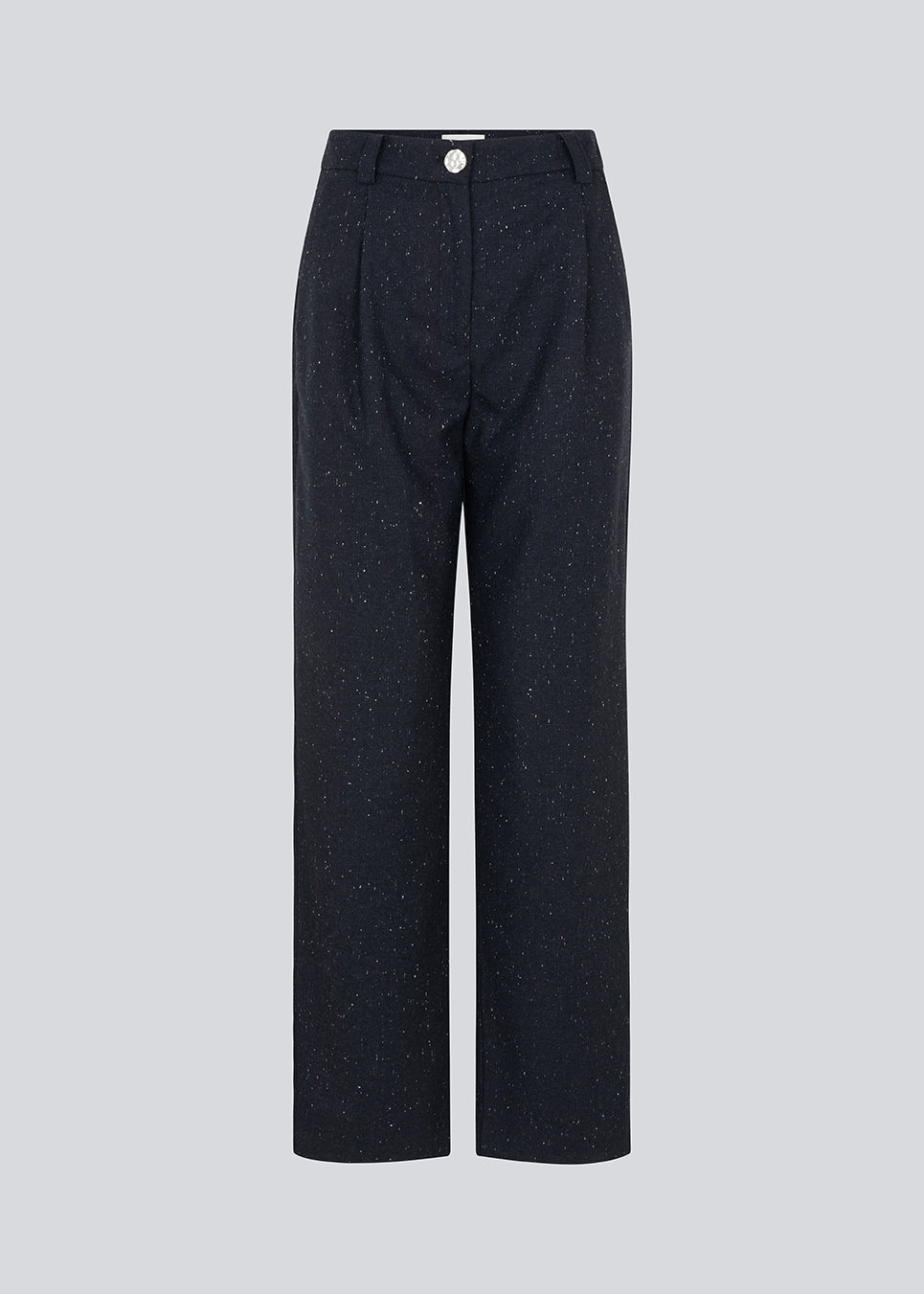 Long-tailored pants with wide legs and pleats in front. FolaMD pants are designed in a wool blend with tiny colored flecks. Part of a set, buy the matching blazer here: FolaMD blazer. The model is 175 cm and wears a size S/36.