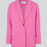 Gale blazer has a classic and elegant design, fulfilled by the beautiful revers collar and a long fit. The blazer has button closure at the front and a chest pocket at the left side. This blazer has a spacious fit. We recommend sizing down.