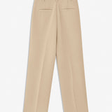 Gale pants in Powder Sand have a classic design. The pants have straight, wide legs with pressfolds, which creates an elegant look.