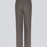 GaleMD 2 pants feature the classic Gale design but in light quality. The pants have straight, wide legs with creases for an elegant look.&nbsp;&nbsp;