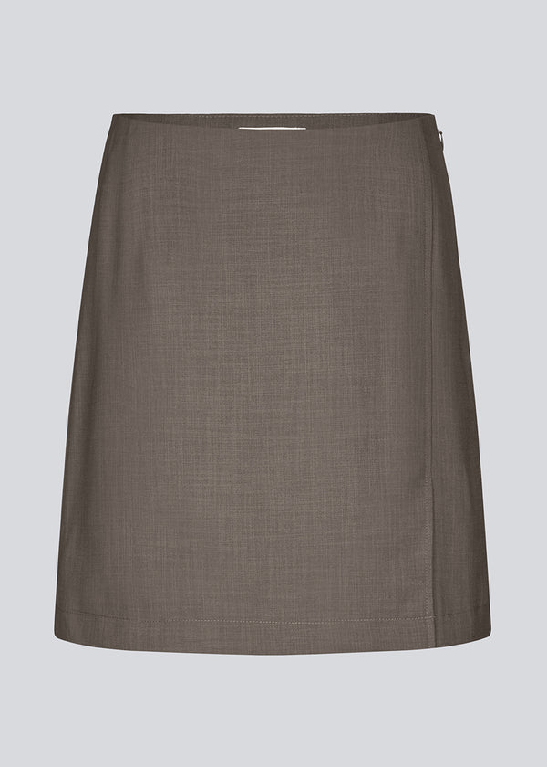 Classic brown A-line skirt with a short length. GaleMD 2 skirt has a simple design with a hidden zipper at the side seam and a slit in front.  The skirt is bigger than our regular GaleMD skirt.&nbsp;