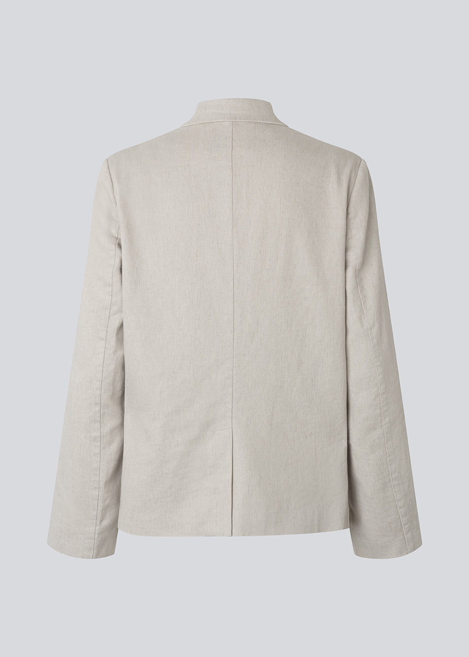 Classic double-breasted linen blazer. The GaleMD Linen Loose Blazer features a notched collar, button closure, and pockets. A light and elegant blazer that combines timeless design with a relaxed silhouette.