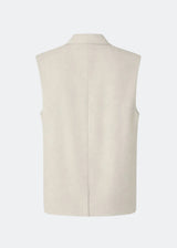 Our classic Gale Vest in linen quality. The GaleMD linen vest has a relaxed fit, is sleeveless, and features a front button closure. A timeless and elegant choice that combines lightness with a modern, relaxed silhouette. Galemd vest is sleeveless and has a front button closure.