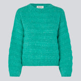 Woolen jumper in green with long stitches for a relaxed look. GroverMD o-neck has long sleeves with volume, a round neck with ribbed details. Contains wool and alpaca. 