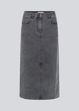 Midi skirt in cotton denim. HarveyMD skirt has a high waistline, zip fly with button closure, and a straight hem with a high slit in the back. The model is 175 cm and wears a size S/36.