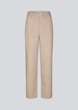 High-waisted beige pants in a woven quality with zip fly with hidden hook and bar closure. HeartMD pants has slanted side pockets and faux welt pockets in the back. Straight legs. The model is 175 cm and wears a size S/36.

Material:
4% Elastane
68% Polyester
28% Rayon