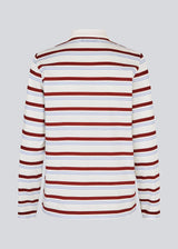 Longsleeved t-shirt made from cotton jersey with stripes. HellenMD LS stripe t-shirt has a relaxed silhouette with wide sleeves and a round neck. The model is 175 cm and wears a size S/36.