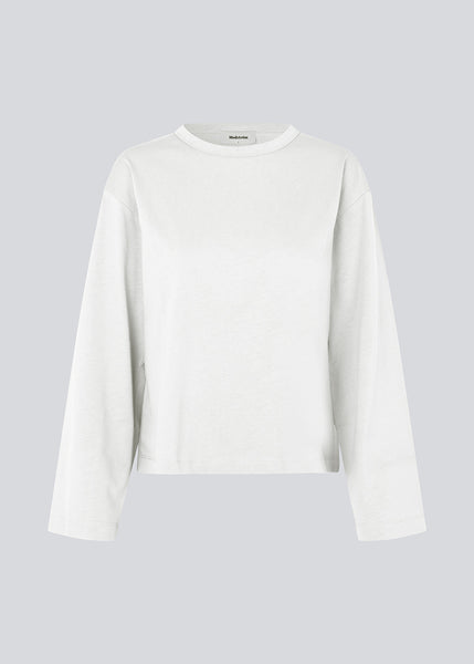 HellenMD LS t-shirt - Soft White