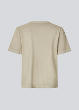 T-shirt made from cotton jersey with short sleeves in light green. HellenMD washed t-shirt has a relaxed fit with wide sleeves and a round neck.