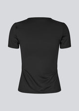 Fitted black T-shirt in 95% recycled polyester. The Himamd O-Neck T-Shirt features a flattering cut and is an everyday favorite that can be easily styled with anything.

Material:
5% Elastane
95% Recycled Polyester
