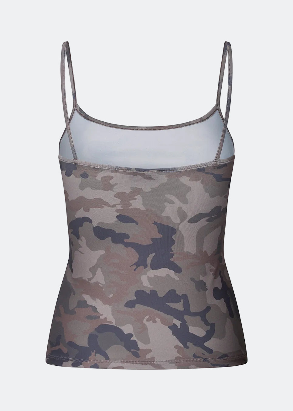 Fitted top with a cool, modern print. HimaMD print strap top features a classic cut with a round neckline and delicate, thin straps that create a light and feminine look. The design is made from 95% recycled polyester and 5% elastane for a comfortable and flattering fit.