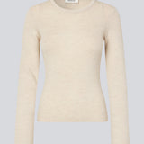 Fitted off white top made in a soft, rib-knitted wool. HirokiMD o-neck has long flared sleeves. The model is 175 and wears a size S/36.