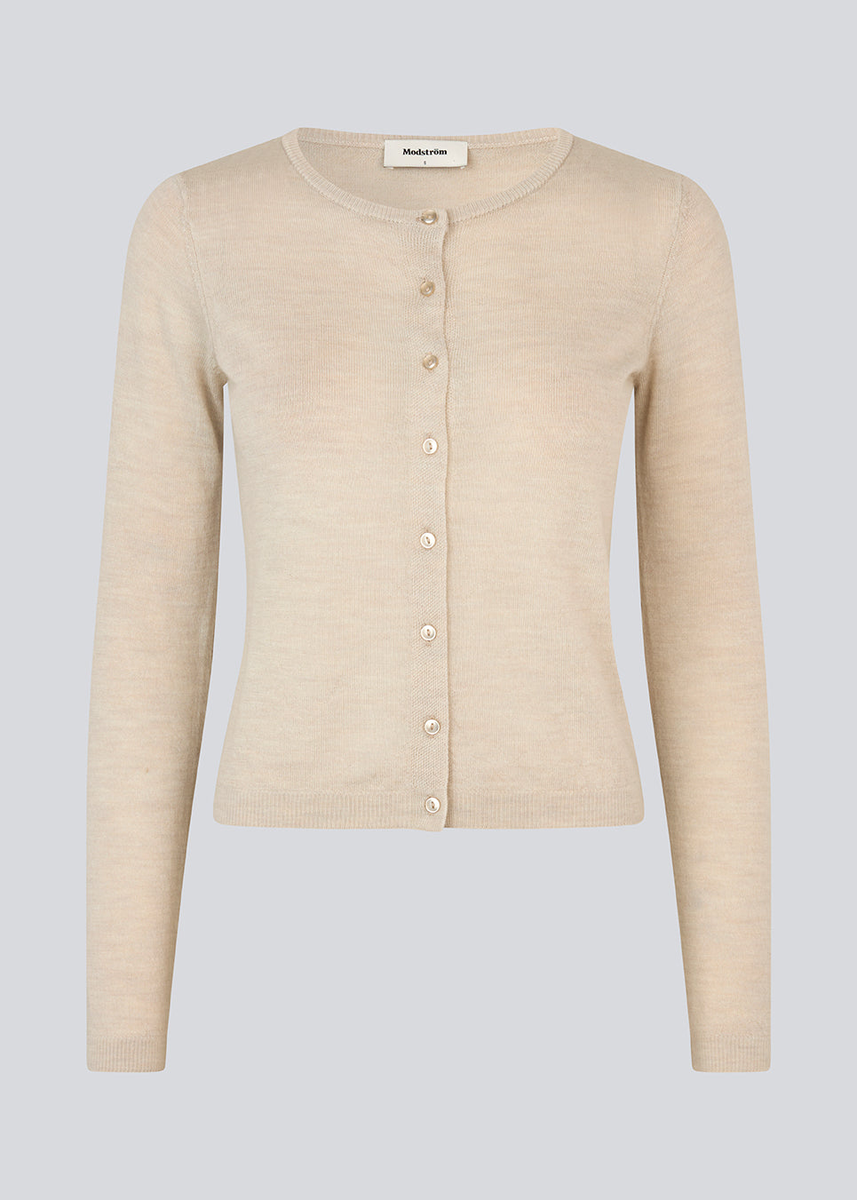 Fitted beige cardigan in soft knit. HirokiMD short cardigan has a round neck and a button closure in front.