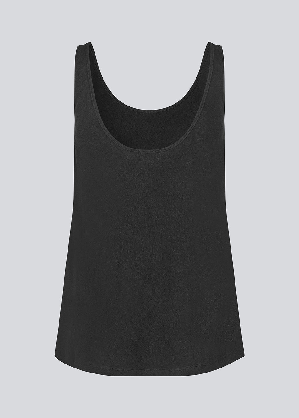 Classic black top in linen blend in a relaxed fit. HoltMD top has a round neck and a deep back cut.