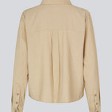 Shirt in beige in a light EcoVero viscose with a loose fit. HudgesMD shirt has a collar, button closure in front, and long sleeves with cuff.&nbsp;