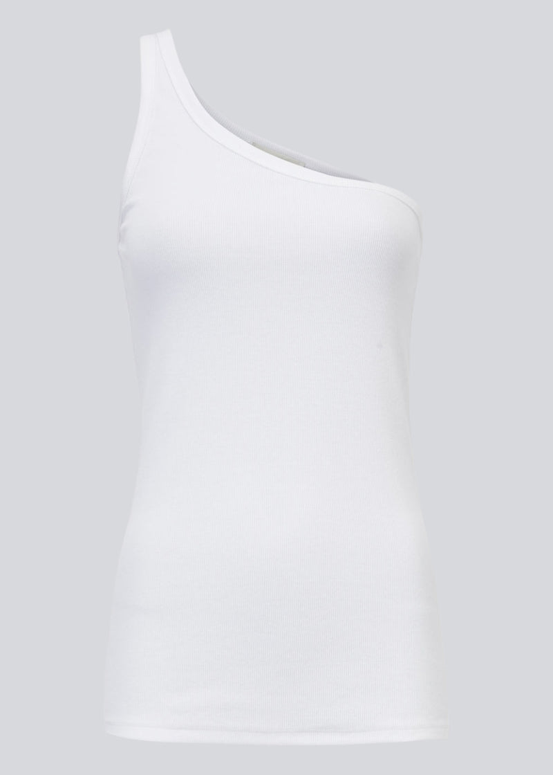Comfortable, basic top in white in a soft cotton rib. Igor one one-shoulder top has a tight fit and asymmetrical strap, which makes the top perfect for a sporty look.