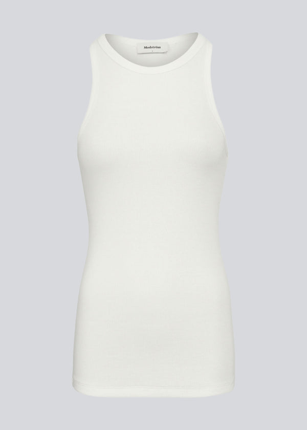 Cool basic top in af soft cotton rib. Our Bestseller Igor top Off White has a tight fit with a racer back. The top is perfect for a sporty look. See ALL Igor Top