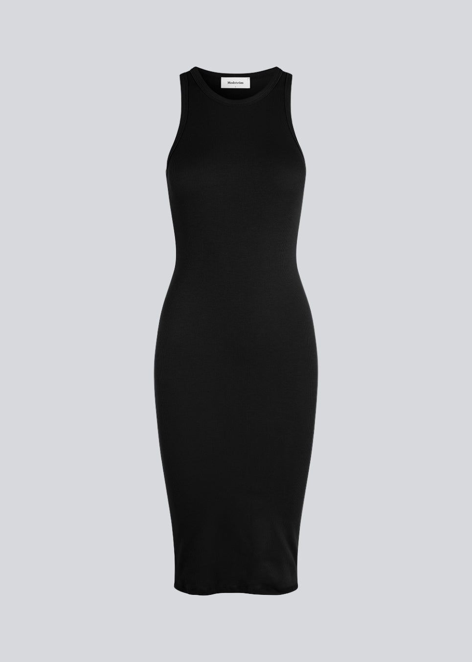 Basic dress in a soft ribbed cotton fabric. IgorMD dress in Black is a slim-fitted style with racer back. Perfect to style for a sporty and relaxed look. The model is 173 cm and wears a size S/36