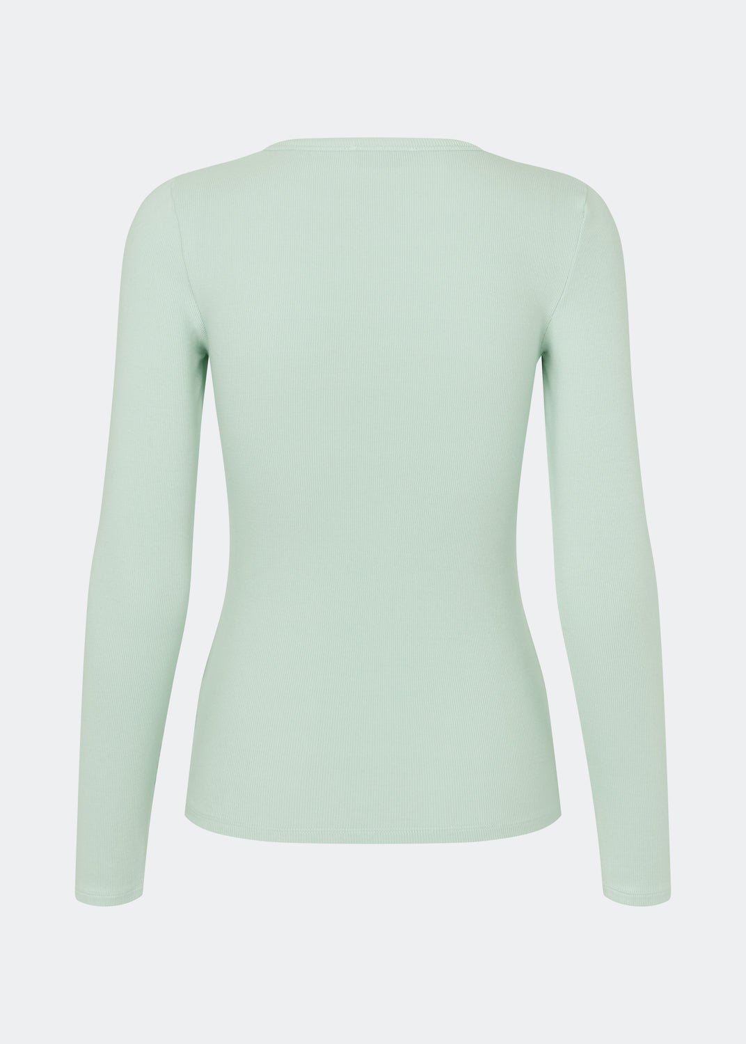 Basic t-shirt in soft cotton rib with stretch. Igormd short t-shirt has a tight fit with short sleeves.