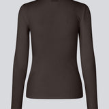 Basic long-sleeved t-shirt in dark brown in soft cotton rib with stretch. Igormd LS t-shirt has a tight fit with long sleeves.&nbsp;