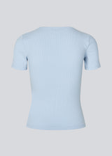 Soft basic t-shirt in light blue in soft cotton rib with stretch. Igormd short t-shirt has a tight fit with short sleeves.