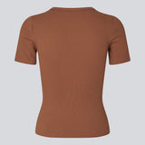 Basic t-shirt in soft cotton rib with stretch. Igormd short t-shirt has a tight fit with short sleeves.