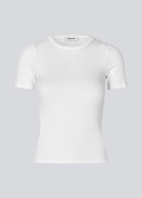 Soft basic t-shirt in white in soft cotton rib with stretch. Igormd short t-shirt has a tight fit with short sleeves.