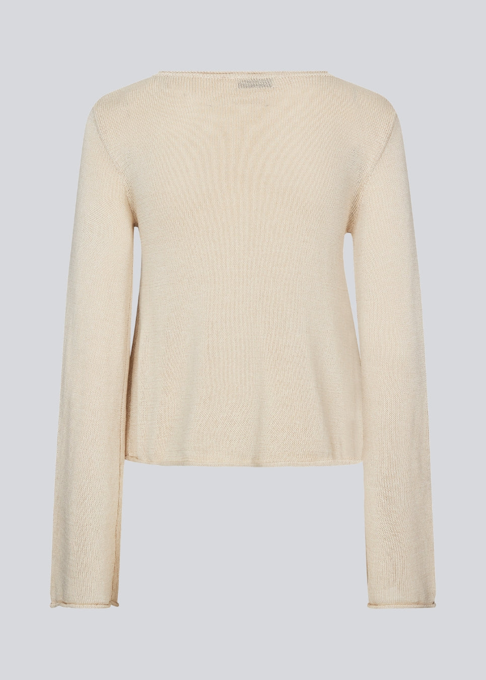 Knitted top with long sleeves and a wide neckline. IvonneMD O-neck has a normal fit.