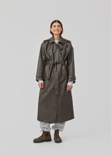 Double-breasted trench coat with tieband at the waist in a soft PU material. JoseeMD jacket has long wide sleeves, sidepockets and a slit in the back.