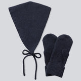 Josefine Vogt – bonnet &amp; gloves. Josefinemd bonnet and gloves set is a stylish and practical duo made from recycled materials, perfect for cold days. The fingerless gloves and matching bonnet come in an elegant pouch with drawstring and logo.
