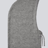 Warm grey balaclava in a nice wool mixture, which will be perfect for the cold days. KarnisMD balaclava is knitted and has strings.