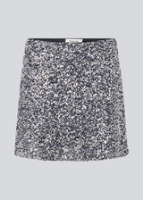 Short silver skirt in sequence jersey. LaraMD skirt has an invisible zipper in the side and is fully linned.