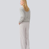 Soft grey cardigan in knit. LenniMD cardigan has a button closure in front and loose sleeves with rib.
