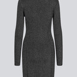 Fitted dress in a shimmery silver knit. LuckyMD dress has a round neck and a slit in the sleeves. The model is 177 cm and wears a size S/36.