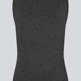 Sleeveless top in a shimmery silver knit. LuckyMD top is fitted and slightly cropped. The model is 177 cm and wears a size S/36.