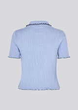 Fitted polo in jersey. MagdaloneMD polo has short sleeves and babylock edges. 