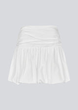 Short skirt in white with a balloon effect. MargotMD poplin skirt has an invisible zipper on the side.&nbsp;