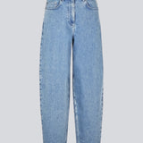 Jeans with wide legs in cotton denim. MikaMD jeans has a high waist and front and back pockets. The model is 177 cm and wears a size S/36.
