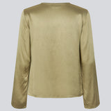 Longsleeved top in satin. MilanoMD LS top has a v-neck and a loose fit.