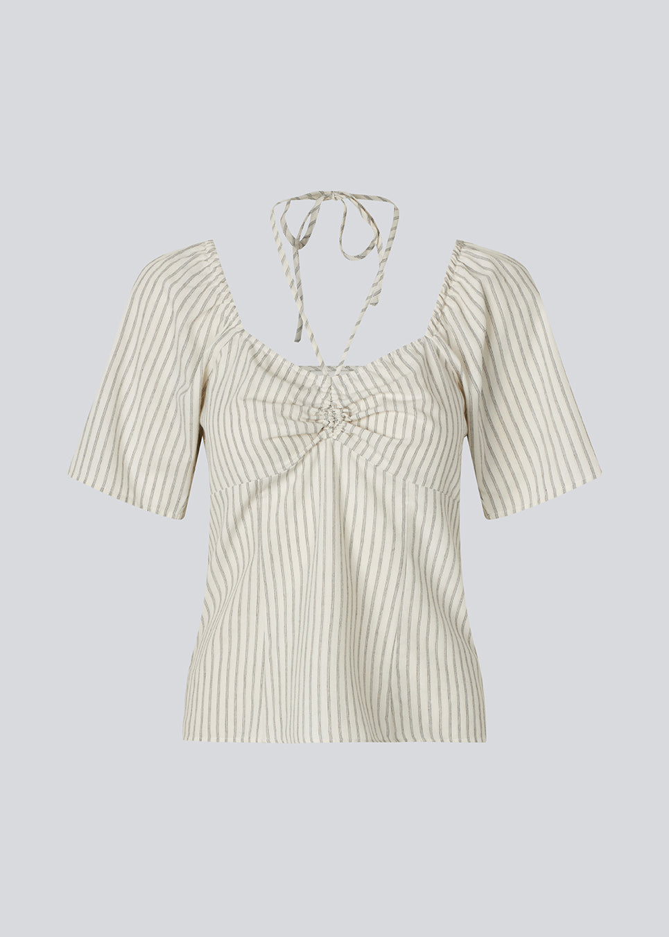 Short-sleeved top with tiedetails in 100% organic cotton. NanikaMD top has a tieband which wraps around the neck, an elastic silicone tape at the
