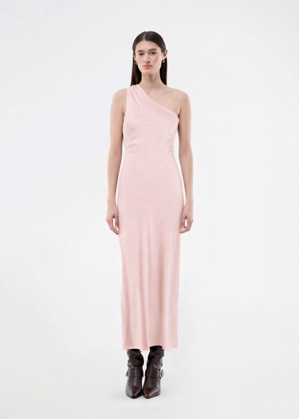 Maxi one shoulder dress in satin. NarcissaMD dress has an open back with beautiful details and an invisible zipper in the side.