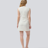 Sleeveless white denim dress in cotton. NadirMD dress is fitted, has a round neck and a zipper in the back.