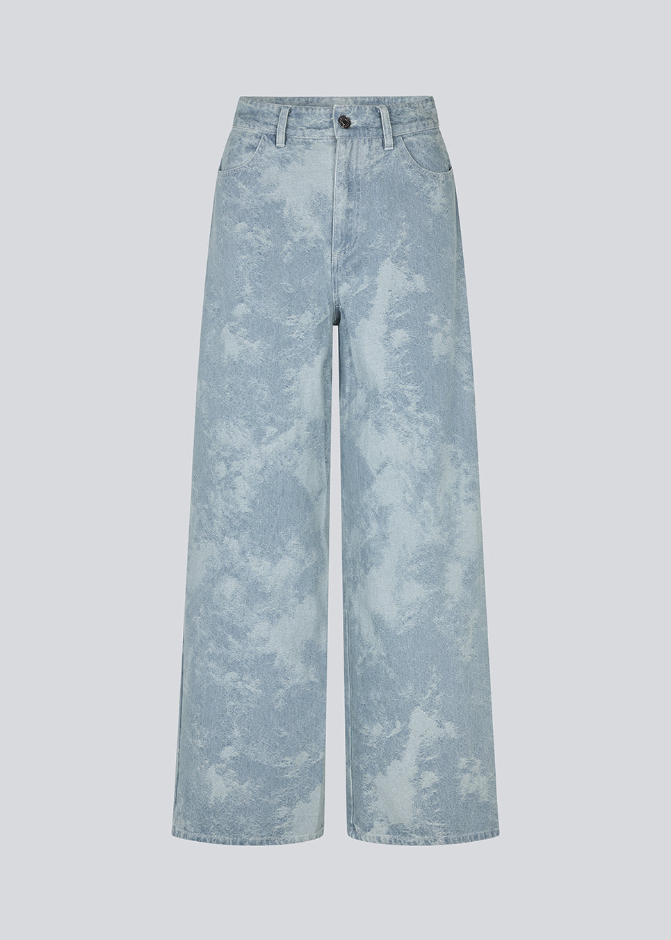 Jeans with wide legs in a cotton jacquard denim. &nbsp;NewlandMD pants has a high waist, front and back pockets and regular closure with a zipper and button. The model is 175 cm and wears a size s/36.