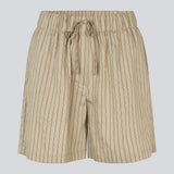 Loose shorts with a tieband at the waist. NolandMD shorts have side pockets and an elastic waistband.