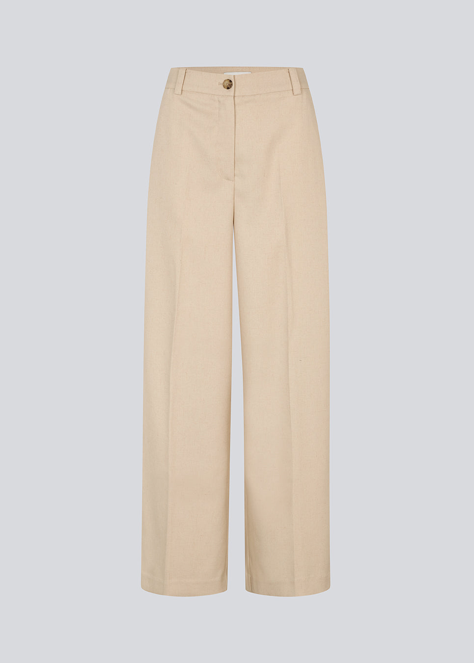 NormaMD pants in beige have a medium-high waist, zipper, side pockets, and paspoil pocket in the back.